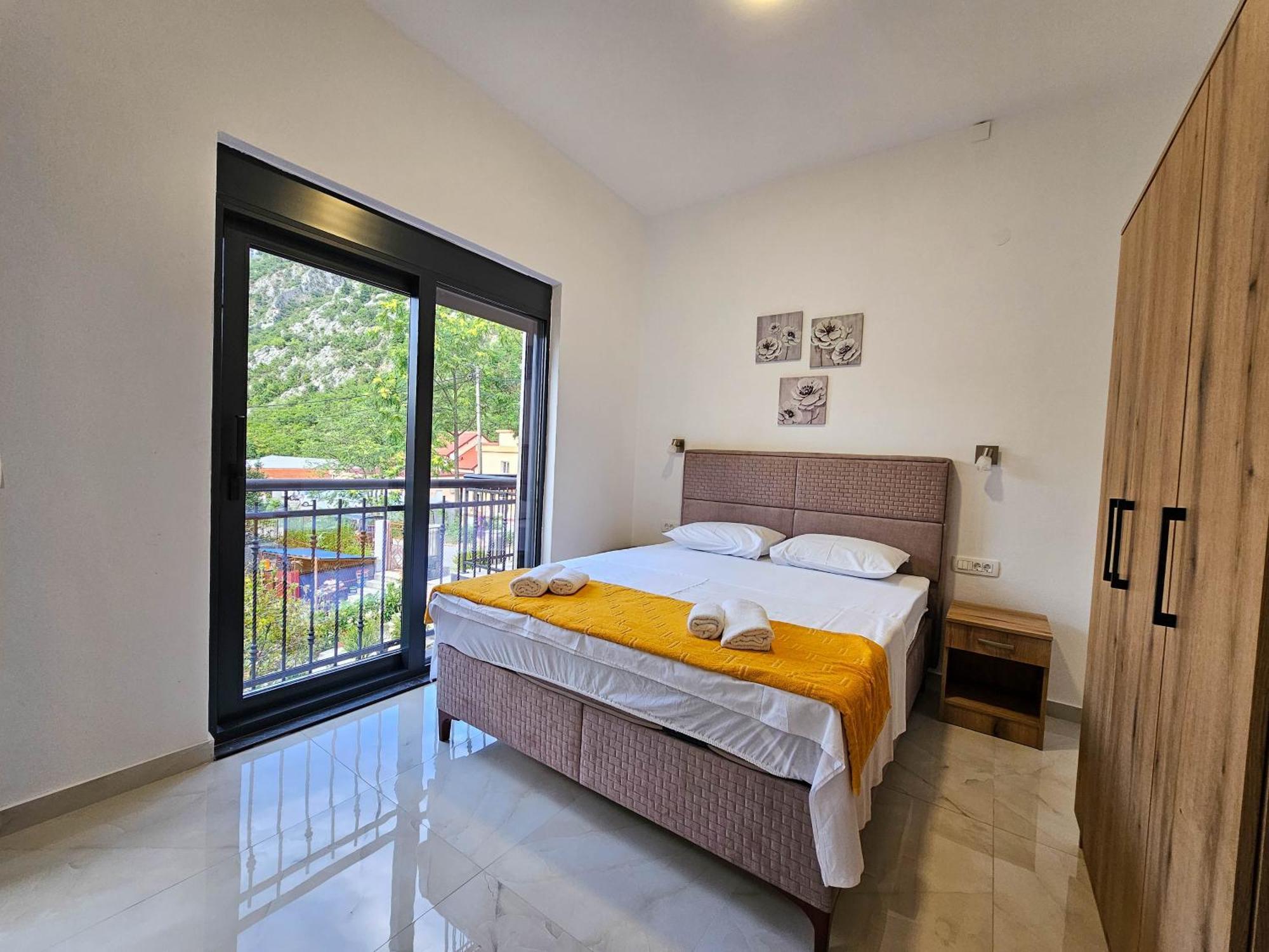 Harmony Garden Apartments Kotor Ngoại thất bức ảnh